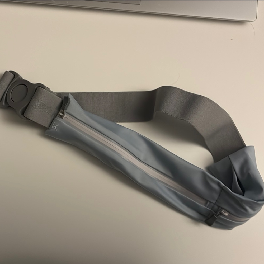 Keep waist bag